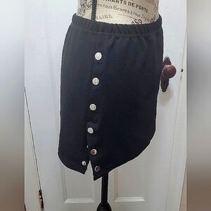 High Waist Button Skirt. 🌴